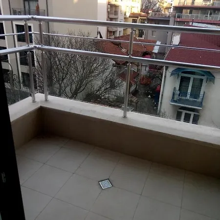 Релакс Апартмент Apartment Sofia